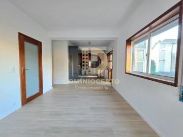 Apartamento T2 para Venda em Baguim do Monte (Rio Tinto)