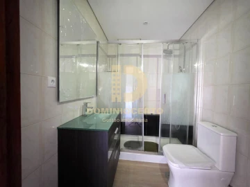 Apartamento T2 para Venda em Baguim do Monte (Rio Tinto)