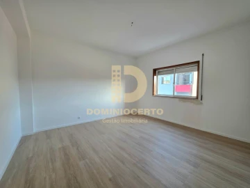 Apartamento T2 para Venda em Baguim do Monte (Rio Tinto)