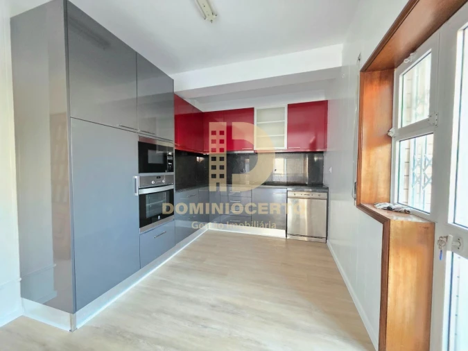 Apartamento T2 para Venda em Baguim do Monte (Rio Tinto) Foto 2