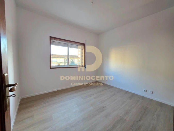 Apartamento T2 para Venda em Baguim do Monte (Rio Tinto) Foto 20