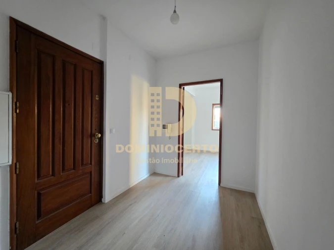 Apartamento T2 para Venda em Baguim do Monte (Rio Tinto) Foto 23