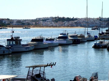Loja para Venda em Ferragudo