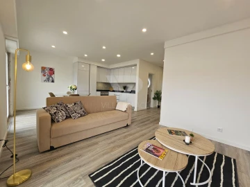 Apartamento T3 para Venda em Benfica