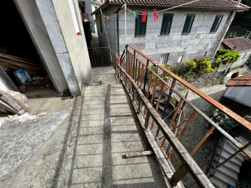 Moradia T2 para Venda em Ansiães