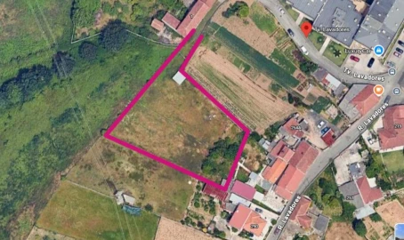 Terreno para Venda em Arcozelo