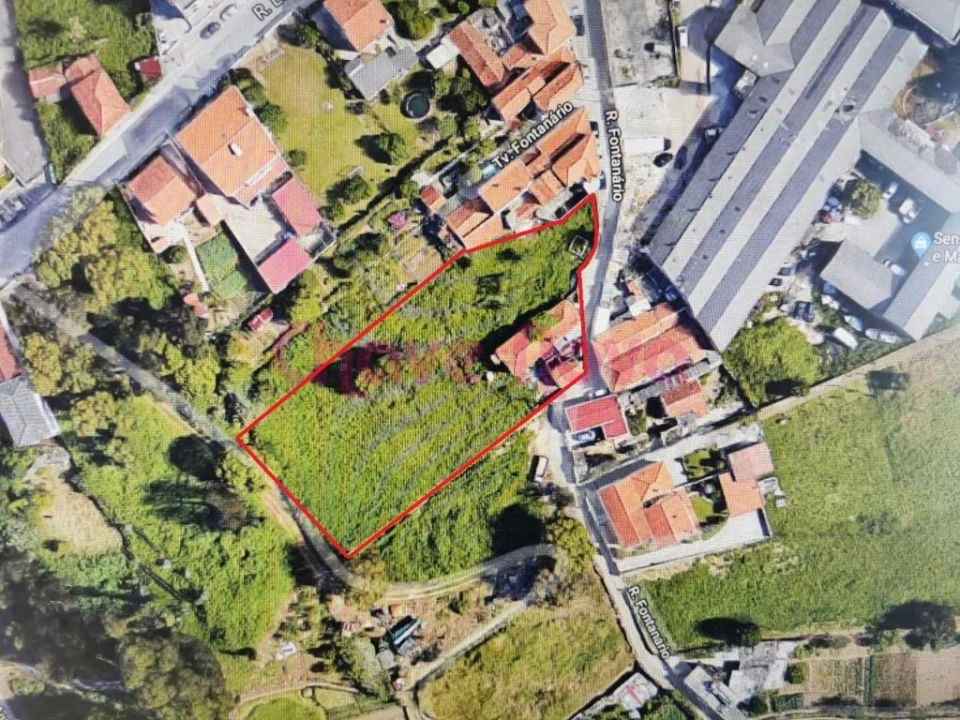 Terreno para Venda em Arcozelo Foto 4