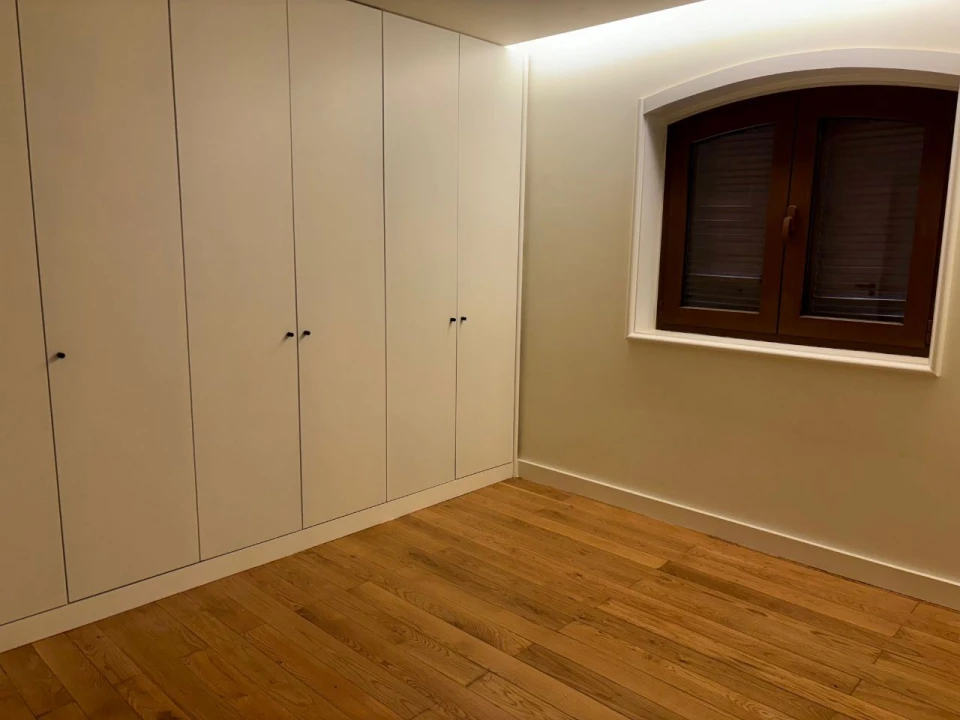 Moradia T4 para Arrendamento em Arcozelo Foto 20