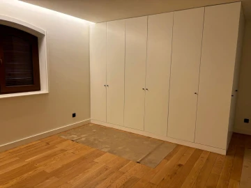 Moradia T4 para Arrendamento em Arcozelo