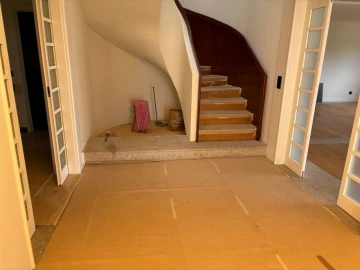 Moradia T4 para Venda em Arcozelo