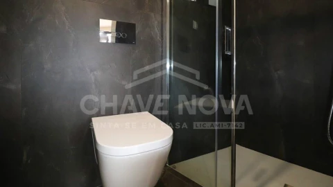 Apartamento T4 para Venda em Aguçadoura e Navais