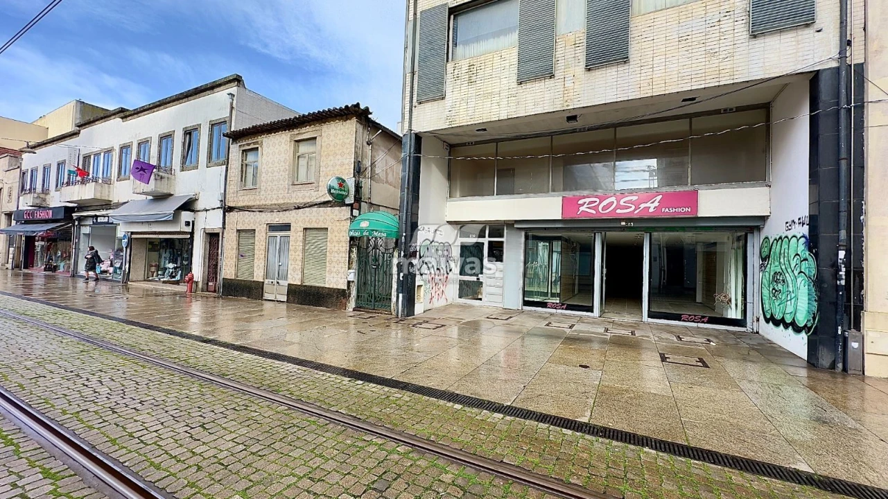 Loja para Arrendamento em Custóias, Leça do Balio e Guifões Foto 1