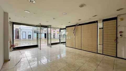 Loja para Arrendamento em Custóias, Leça do Balio e Guifões