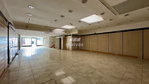 Loja para Arrendamento em Custóias, Leça do Balio e Guifões