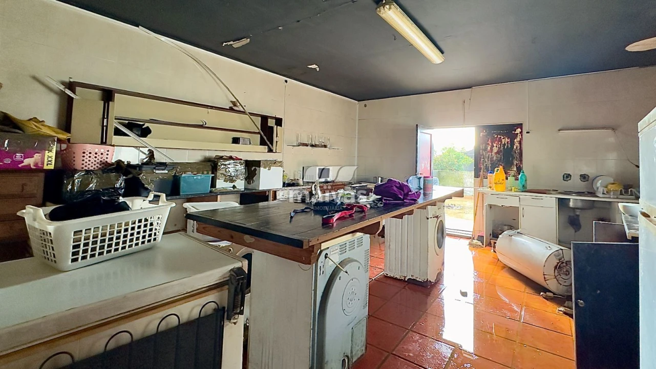 Prédio para Arrendamento em Custóias, Leça do Balio e Guifões Foto 6