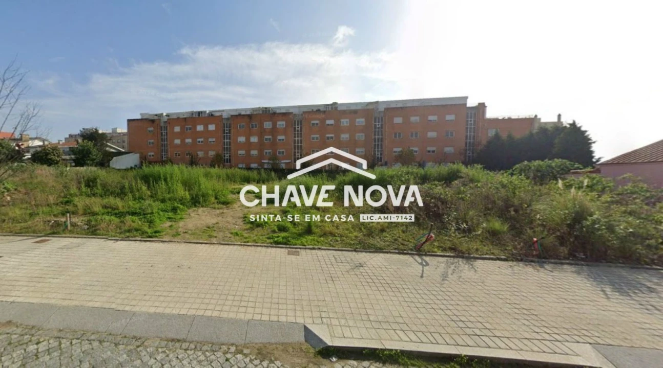 Terreno para Venda em Custóias, Leça do Balio e Guifões Foto 3