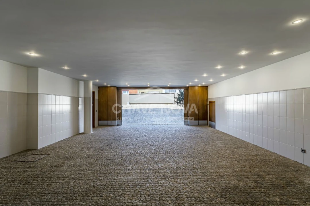 Moradia T4 para Venda em Custóias, Leça do Balio e Guifões Foto 19