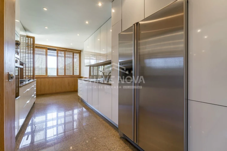 Moradia T4 para Venda em Custóias, Leça do Balio e Guifões Foto 7