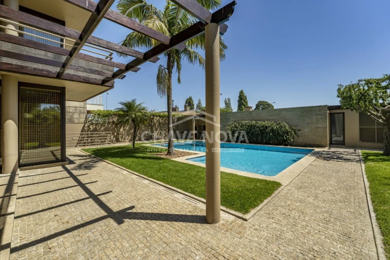 Moradia T4 para Venda em Custóias, Leça do Balio e Guifões Foto 24