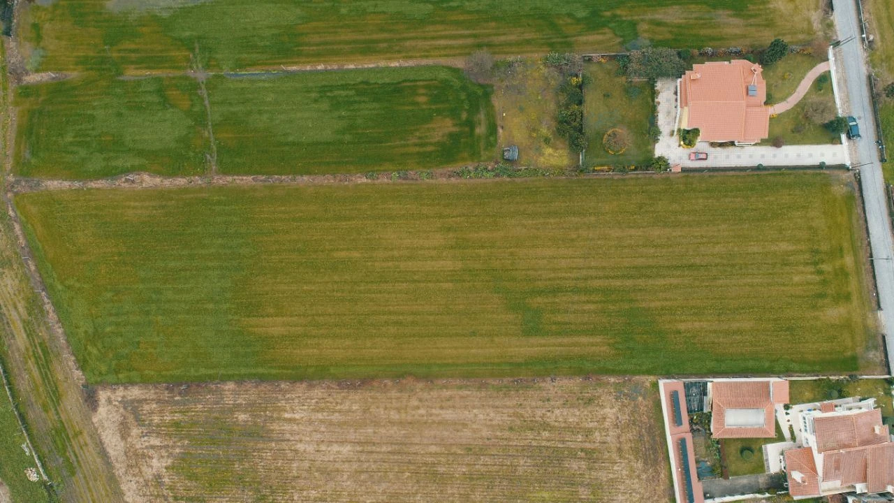 Terreno Misto para Venda em Abade de Neiva Foto 7