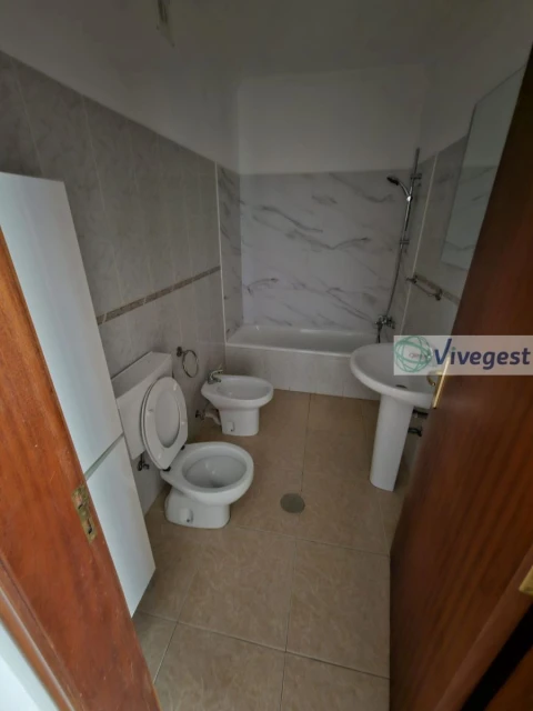 Apartamento T2 para Arrendamento em Cidade da Maia