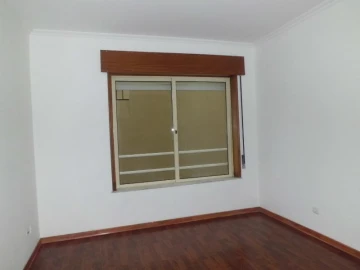 Apartamento T2 para Arrendamento em Cidade da Maia
