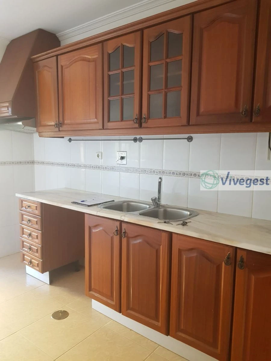 Apartamento T2 para Arrendamento em Cidade da Maia