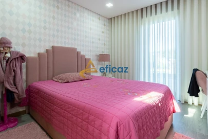 Moradia T3 para Venda em Guilhufe e Urrô