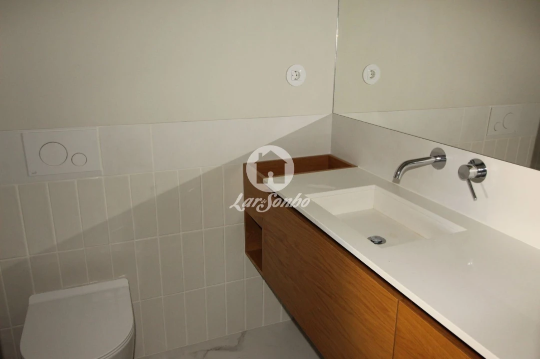Apartamento T2 para Venda em São Vicente (Braga) Foto 5
