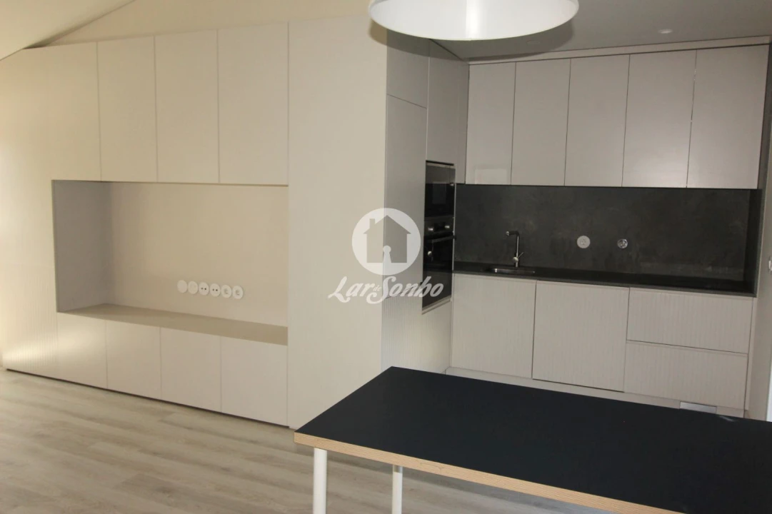 Apartamento T2 para Venda em São Vicente (Braga) Foto 7