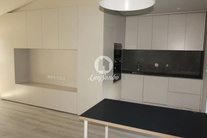 Apartamento T2 para Venda em São Vicente (Braga)