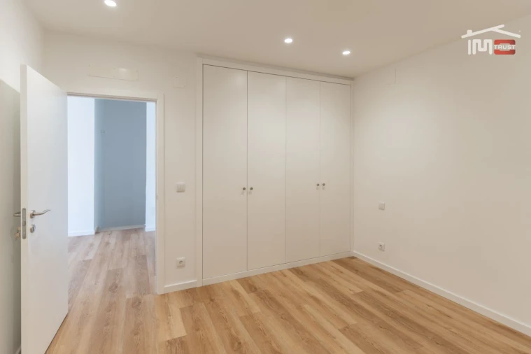 Apartamento T3 para Venda em Leiria, Pousos, Barreira e Cortes Foto 2