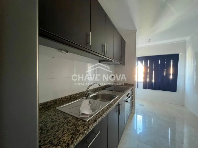 Apartamento T2 para Venda em Canelas Foto 10