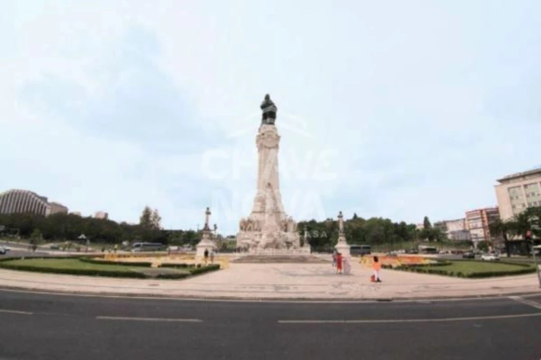 Apartamento T12 para Venda em Santo António Foto 12
