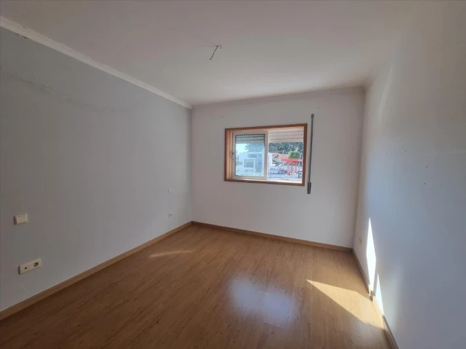 Apartamento T3 para Venda em O. Azeméis, Riba-Ul, Ul, Macinhata Seixa, Madail Foto 5