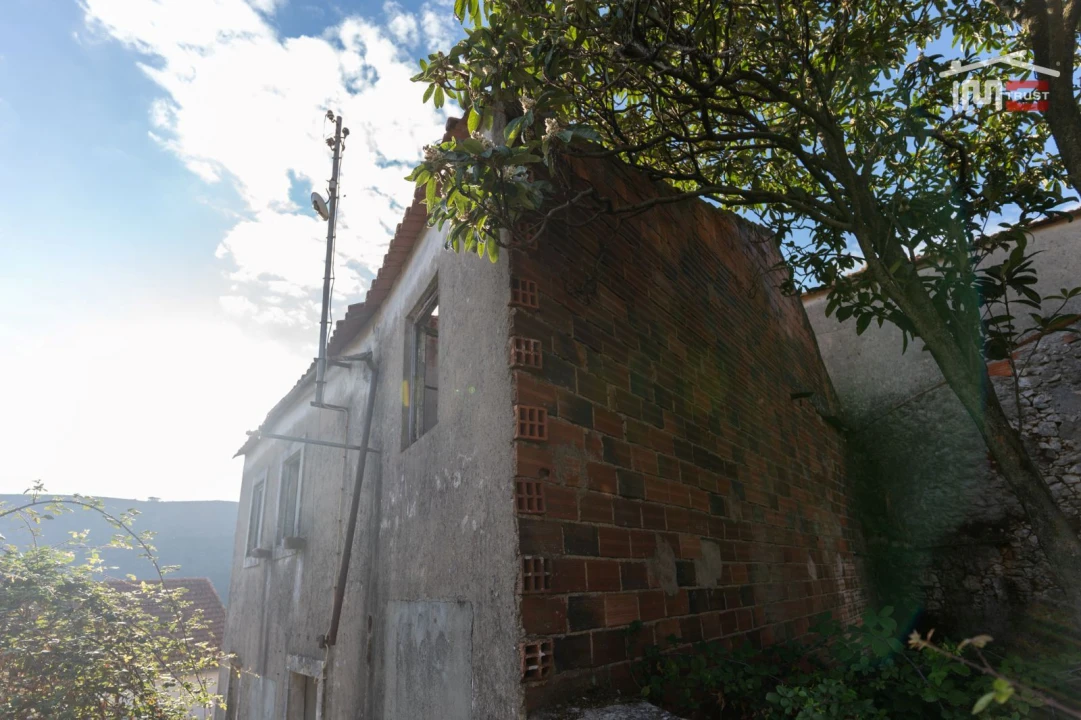 Moradia T3 para Venda em Mira de Aire Foto 6