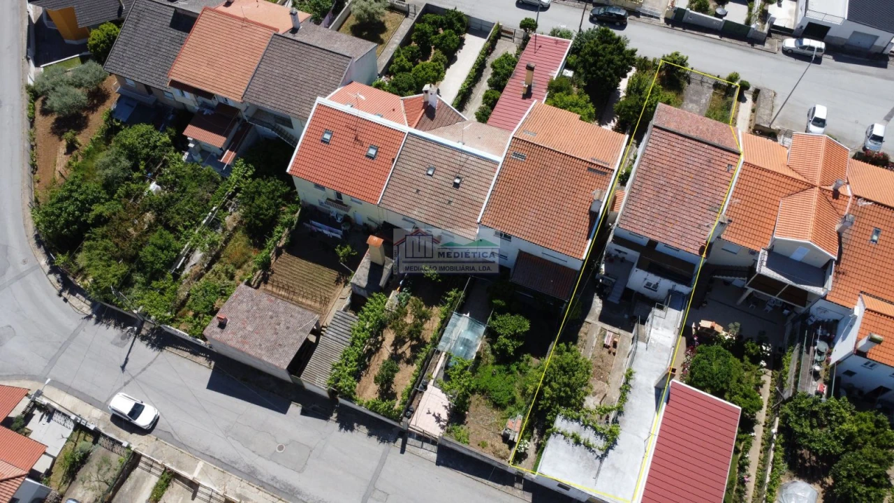 Moradia T5 para Venda em Alfandega da Fe Foto 7