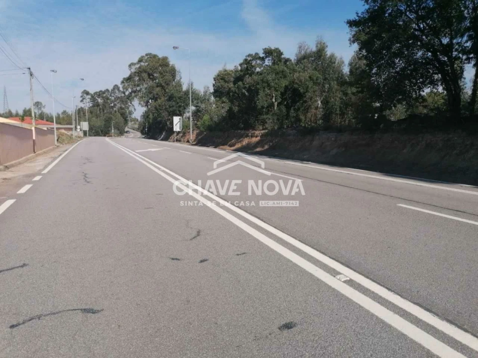 Terreno Comércio / Armazém para Venda em Gondomar (São Cosme), Valbom e Jovim Foto 8