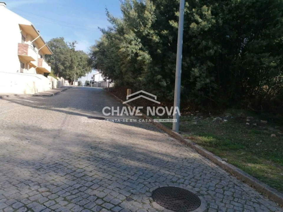 Terreno Comércio / Armazém para Venda em Gondomar (São Cosme), Valbom e Jovim Foto 9