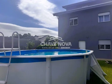 Moradia T4 para Venda em Vilar de Andorinho