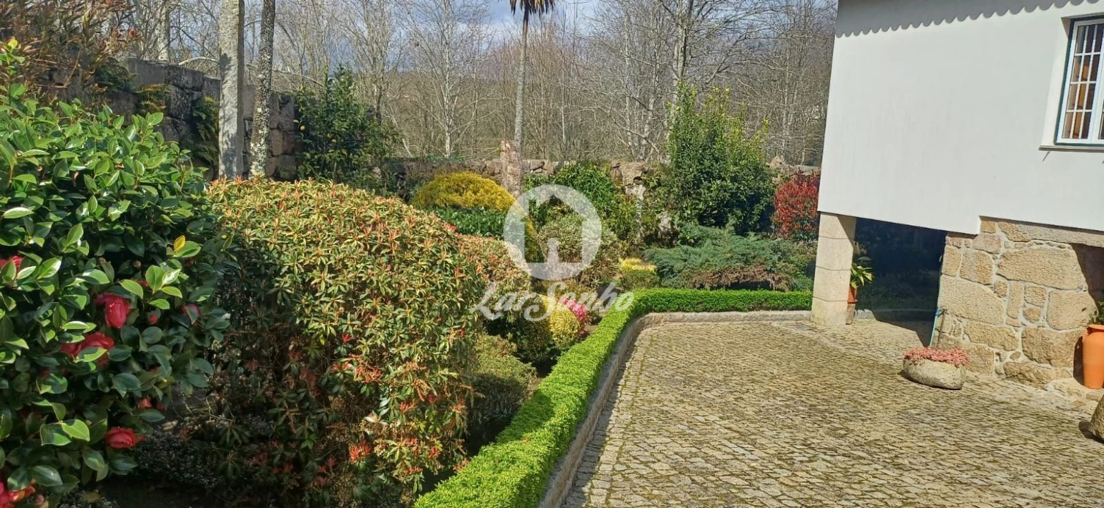 Quinta T2 para Venda em Carvalhosa Foto 3