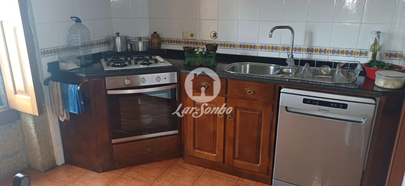 Quinta T2 para Venda em Carvalhosa Foto 16