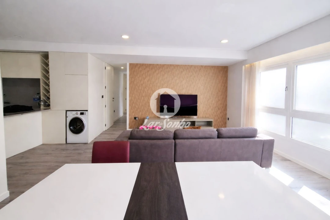 Apartamento T3 para Venda em Barcelos, V.Boa, V.Frescainha Foto 1