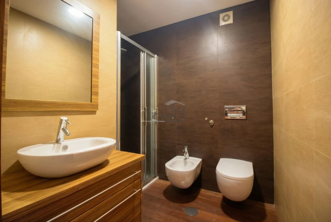 Moradia T4 para Venda em Mafamude e Vilar do Paraíso Foto 15