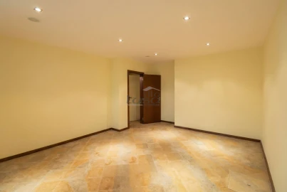 Moradia T4 para Venda em Mafamude e Vilar do Paraíso