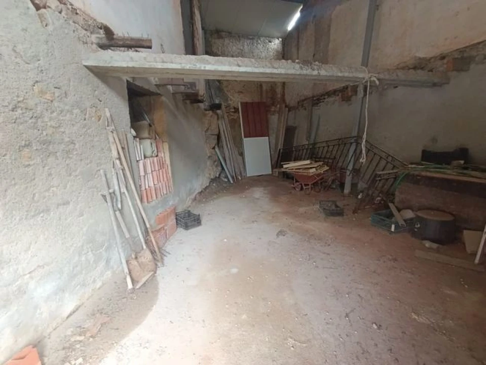 Moradia T2 para Venda em Almalagues Foto 3