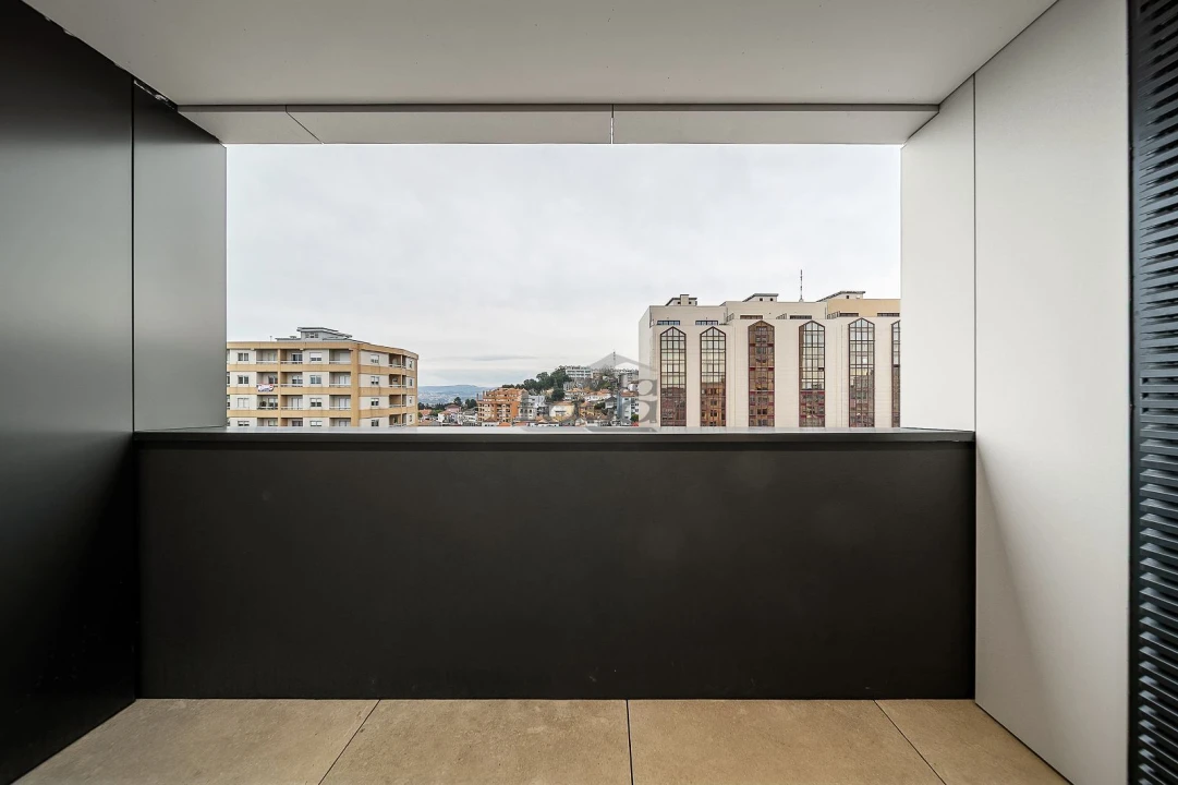 Apartamento T3 para Venda em Mafamude e Vilar do Paraíso Foto 9