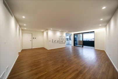 Apartamento T3 para Venda em Mafamude e Vilar do Paraíso