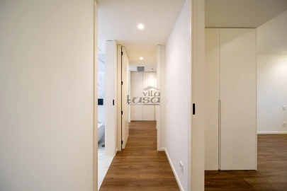 Apartamento T3 para Venda em Mafamude e Vilar do Paraíso