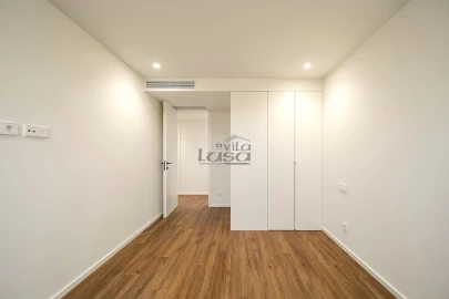 Apartamento T3 para Venda em Mafamude e Vilar do Paraíso